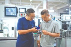 从手艺攻坚、产物立异